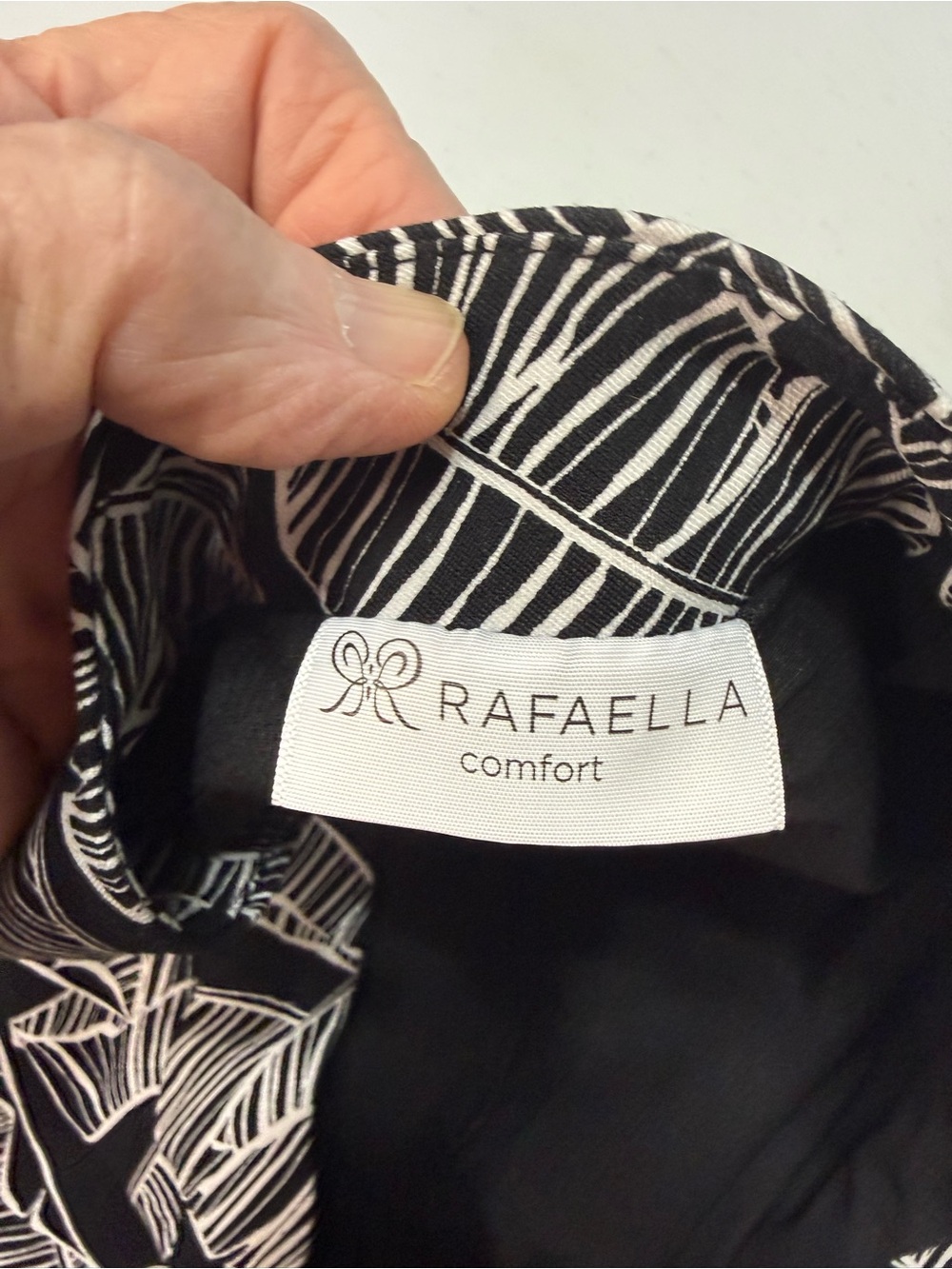 Rafaella Comfort Skort Black White Tropical Leaf Print Pull-On Women’s Sz Small - Picture 7 of 8